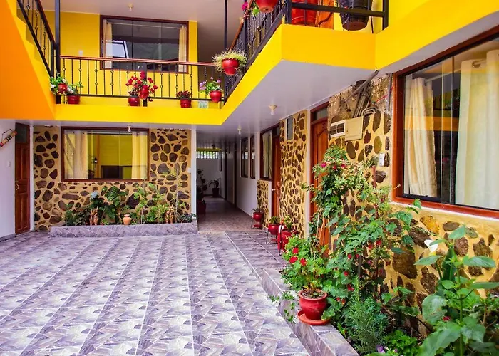 In - Mountain View With Two Terraces - Queen 3