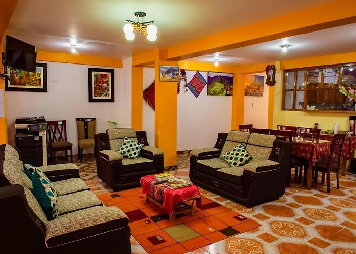 In - Mountain View With Two Terraces - Queen 3 *